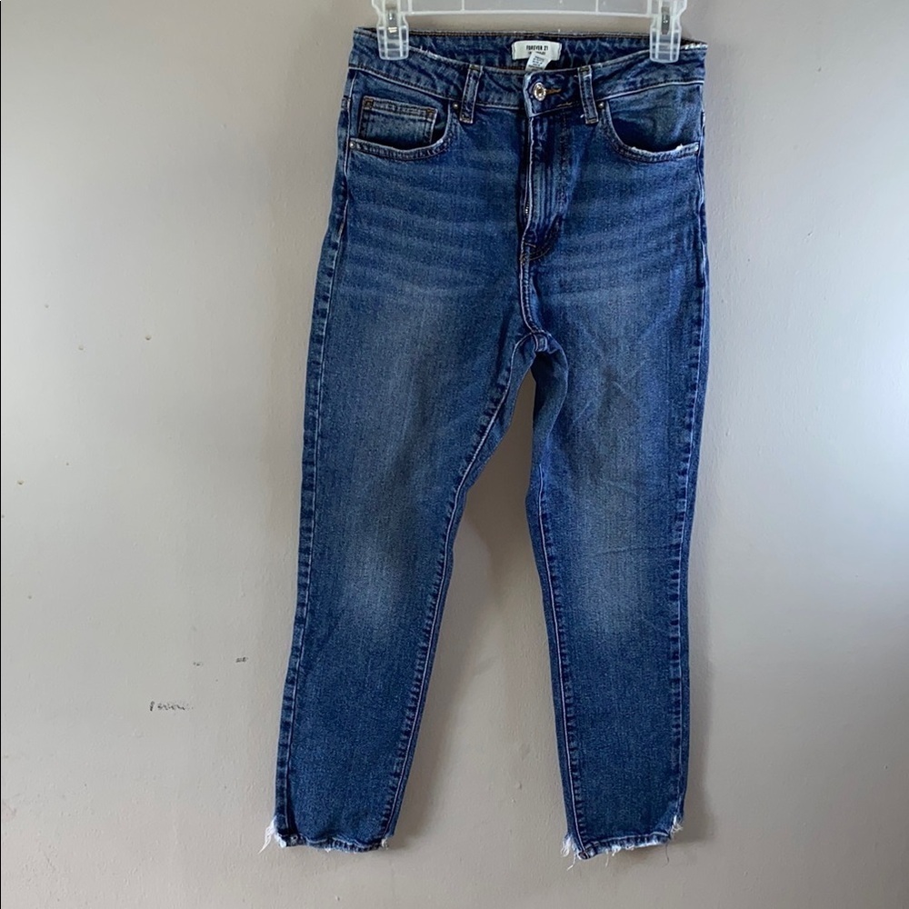 Forever 21 Women's Blue Straight Leg Jeans